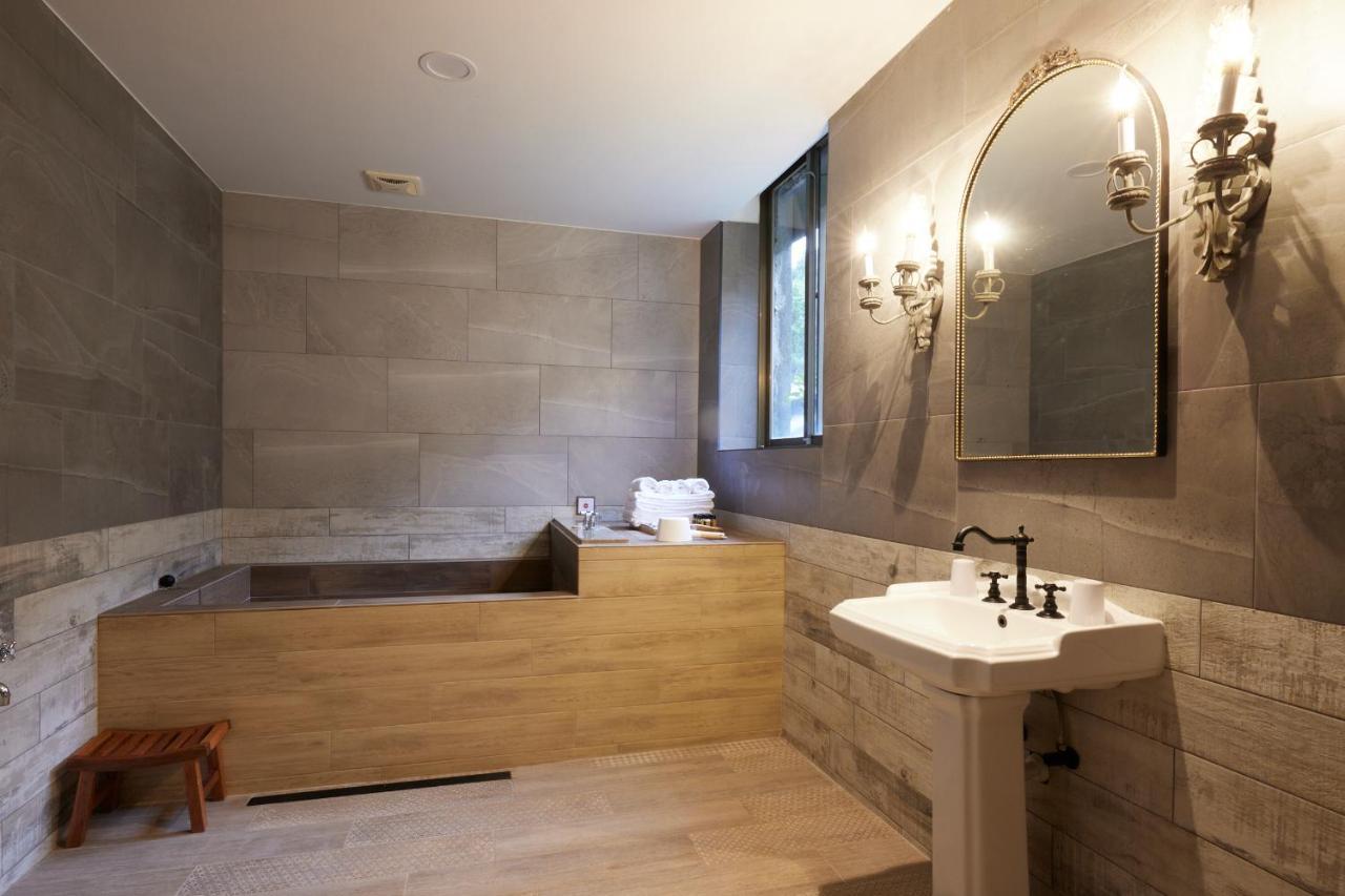Kyokusui Hotspring Hotel Tajpej Zewnętrze zdjęcie