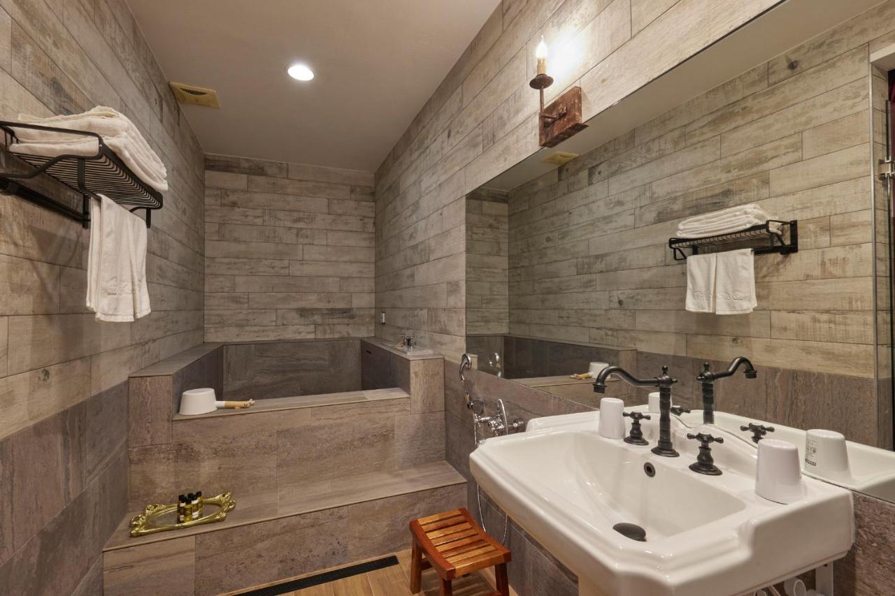 Kyokusui Hotspring Hotel Tajpej Zewnętrze zdjęcie